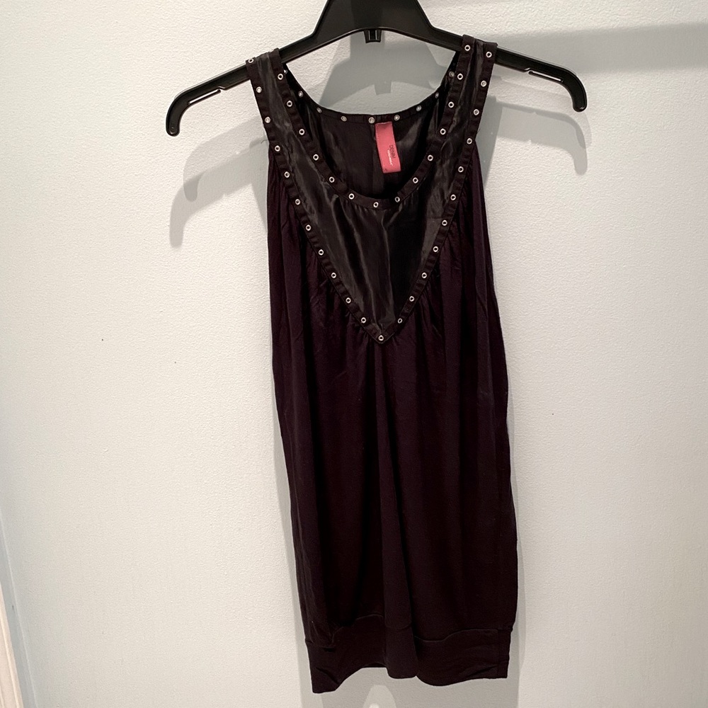 Vero moda • Long black camisole w neck design